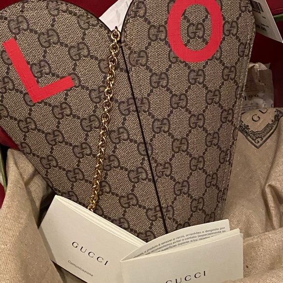 New 💕GUCCI VALENTINES DAY COLLECTION GG SUPREME love Bag ♥️SAINT VALENT… - Picture 6 of 14